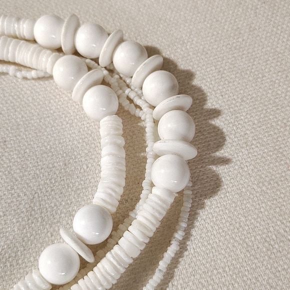 Karla Jordan shell and bead necklace white vintage 5 strands - Picture 2 of 7